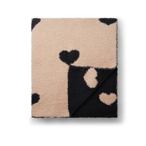 skims cozy knit unisex fuzzy blanket mica spaced hearts